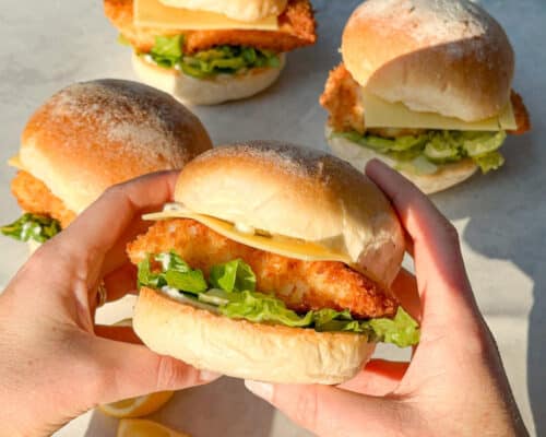 Crispy Kiwi Fish Burgers with Tartare Sauce